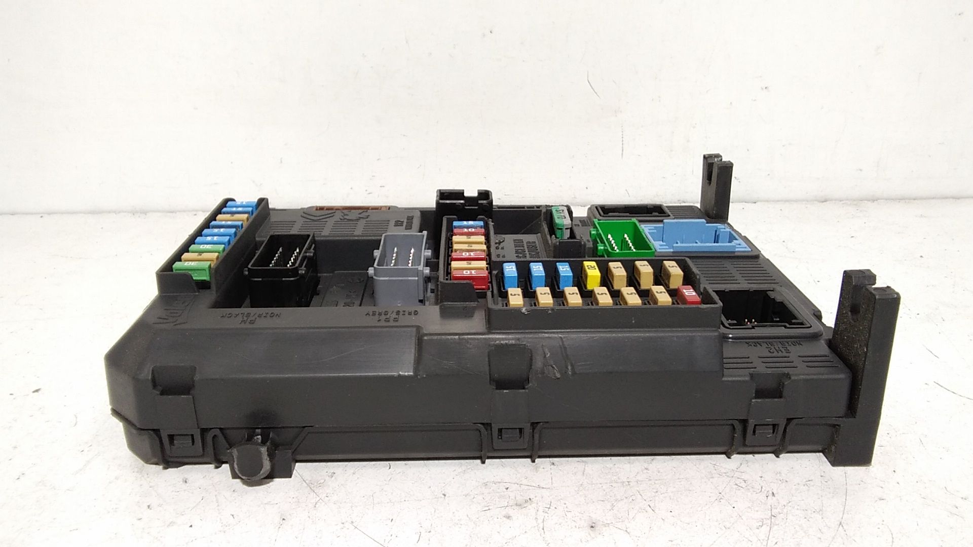 Body Computer PEUGEOT 208 Serie (12>19)