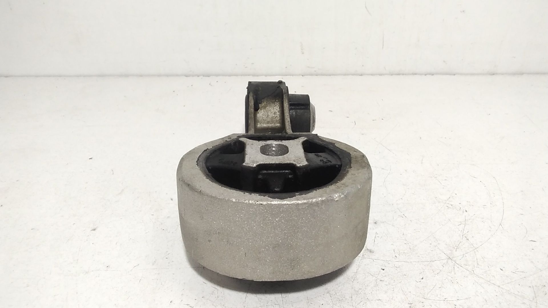 Supporto motore RENAULT Trafic Furgonato serie (14>)