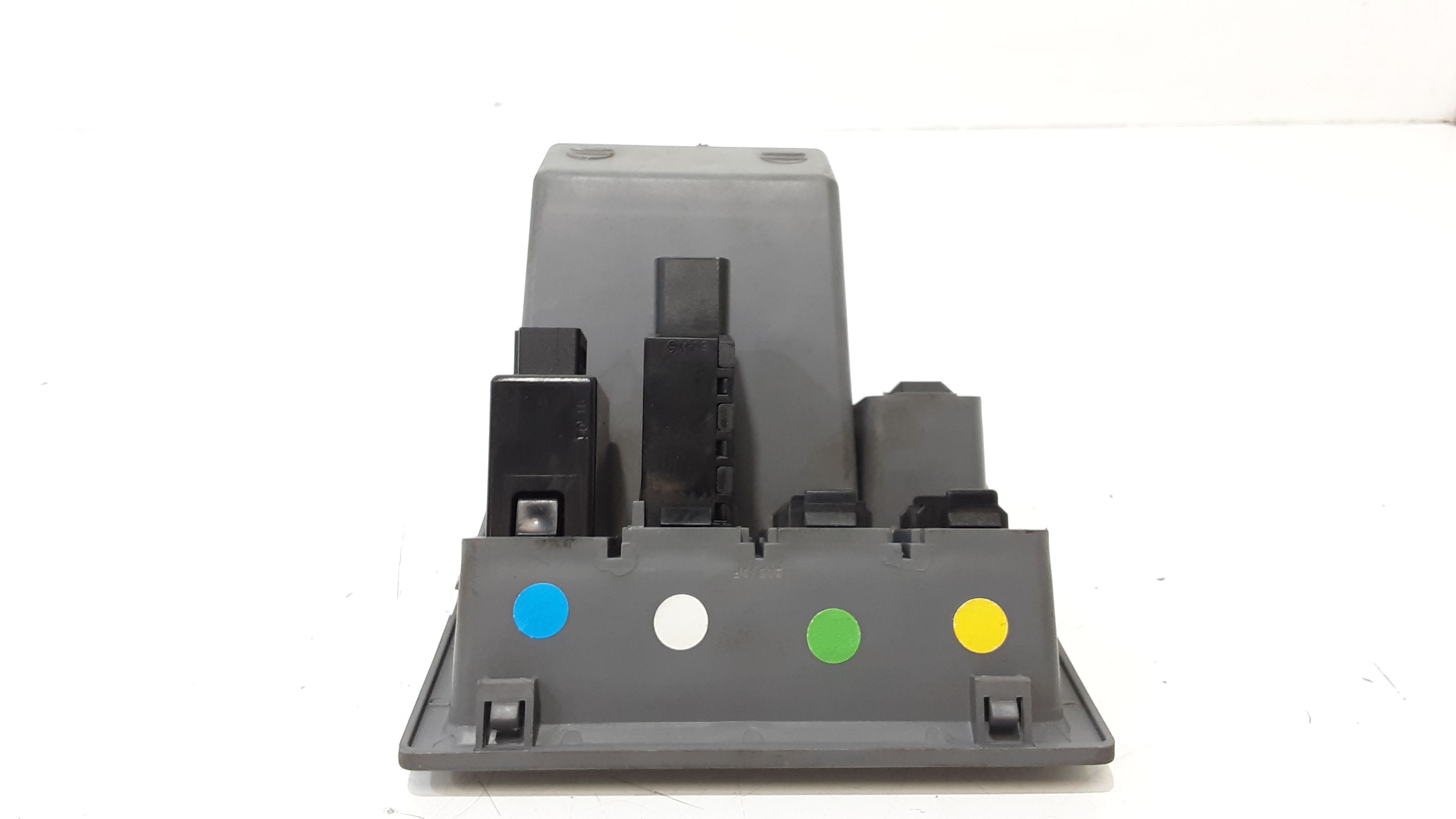 Interruttore comando luci KIA Carens 1 Serie