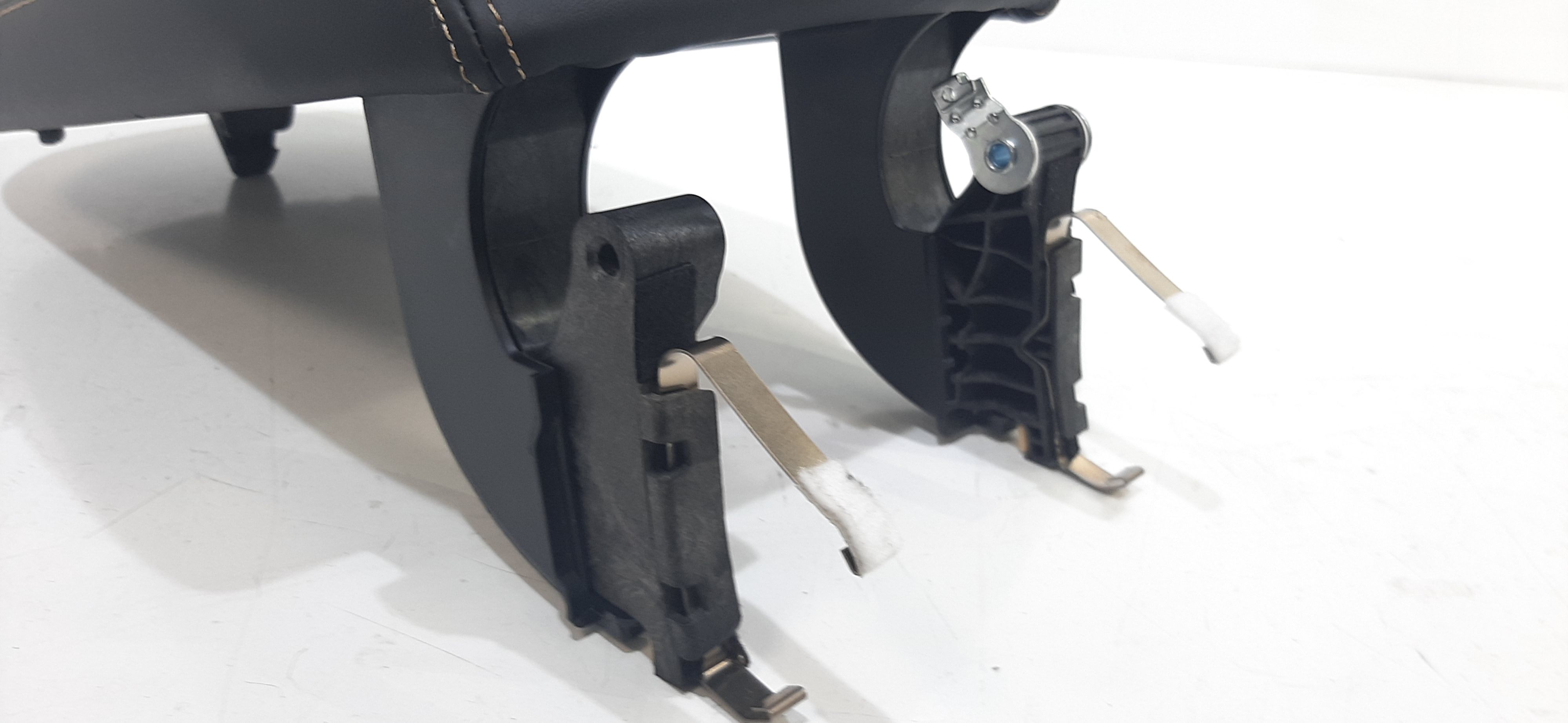 Bracciolo centrale BMW X3 Serie M COMPETITION (510CV) (G01,F97) (3.2019>)