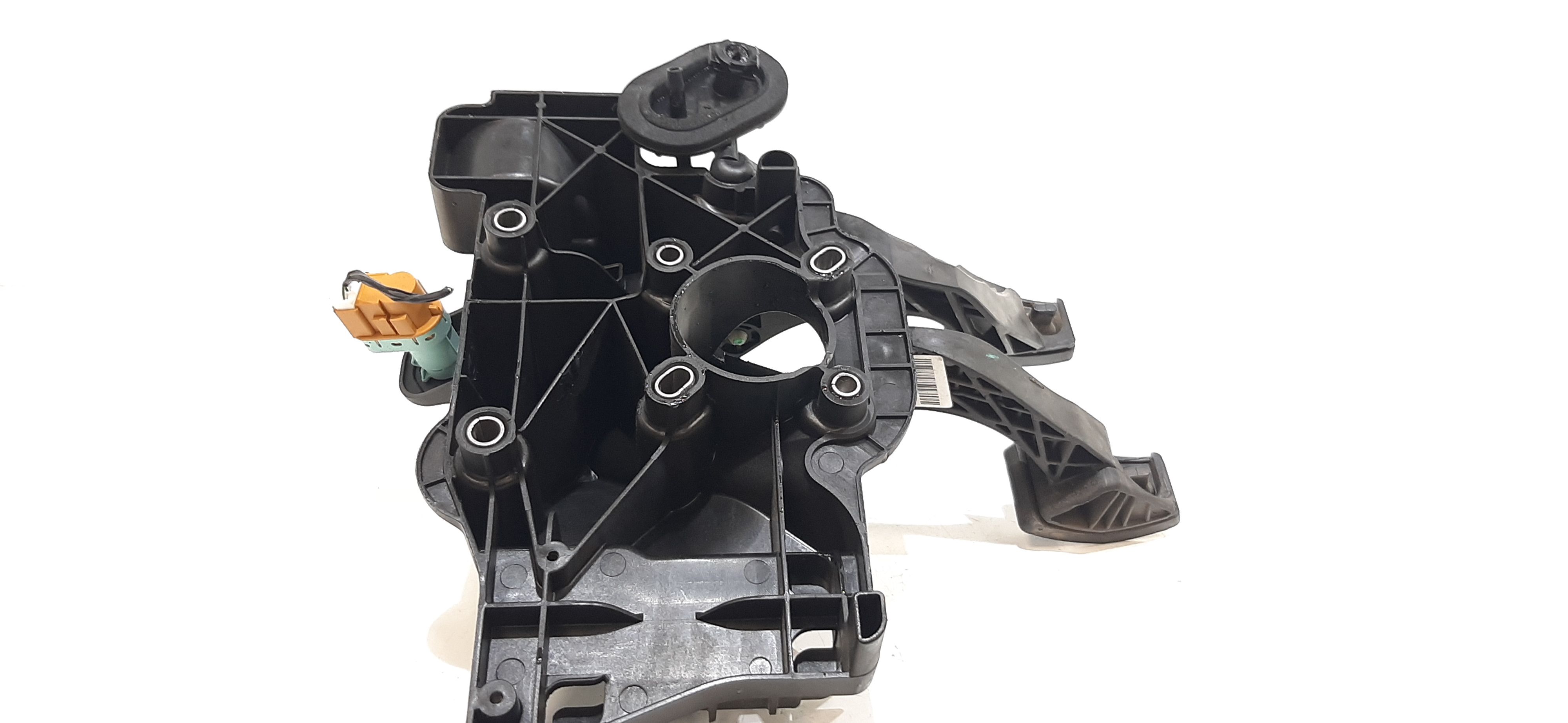 Pedaliera Freno + frizione FIAT  Tipo berlina 5p