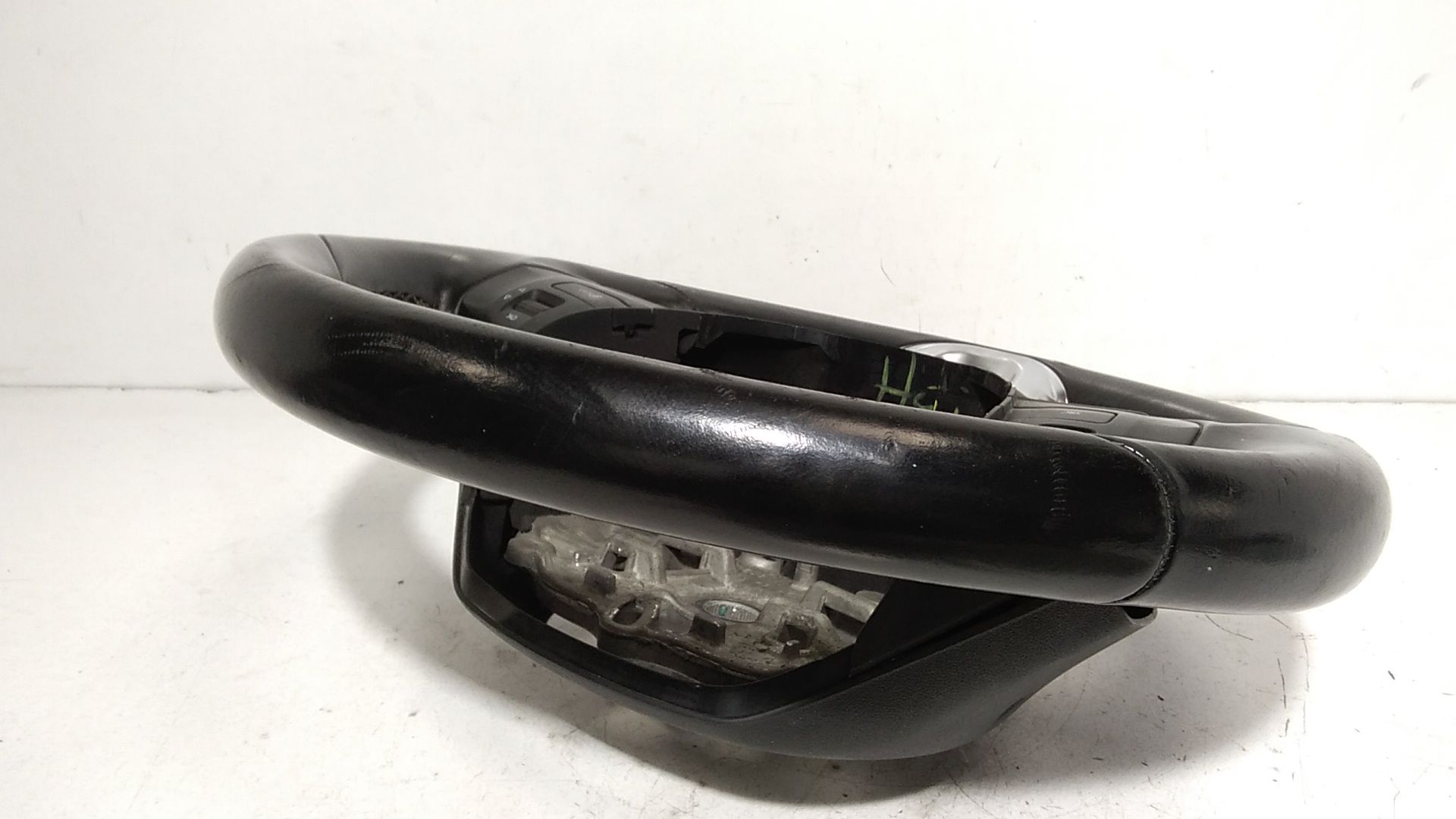 Volante PEUGEOT 208 Serie (12>19)