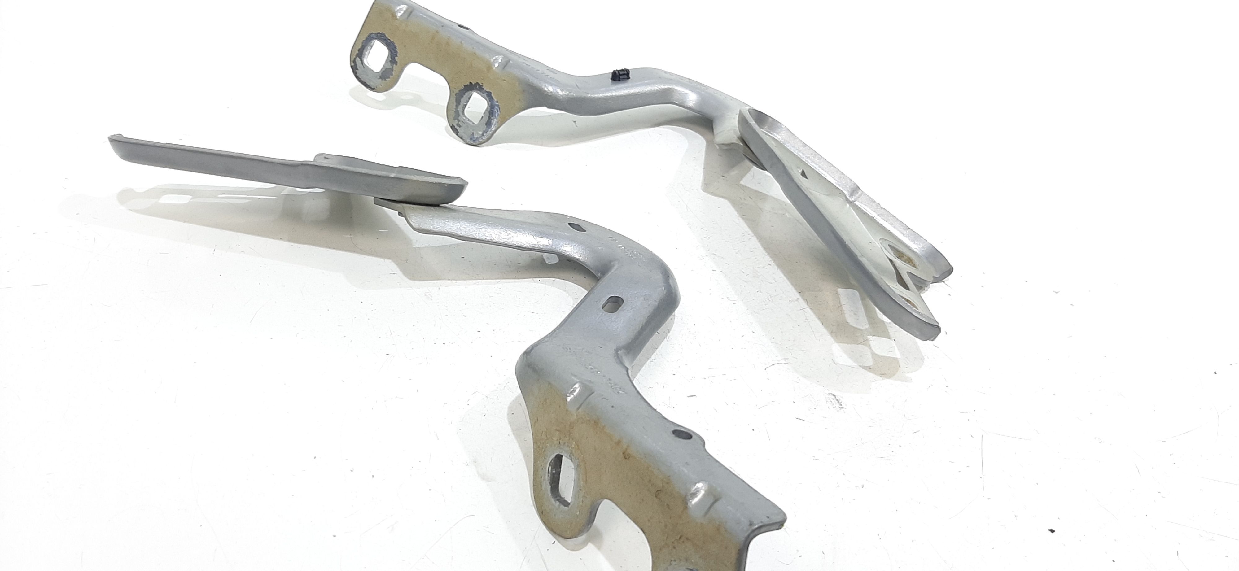 Cerniere cofano anteriore dx e sx FORD Puma Serie (19>)