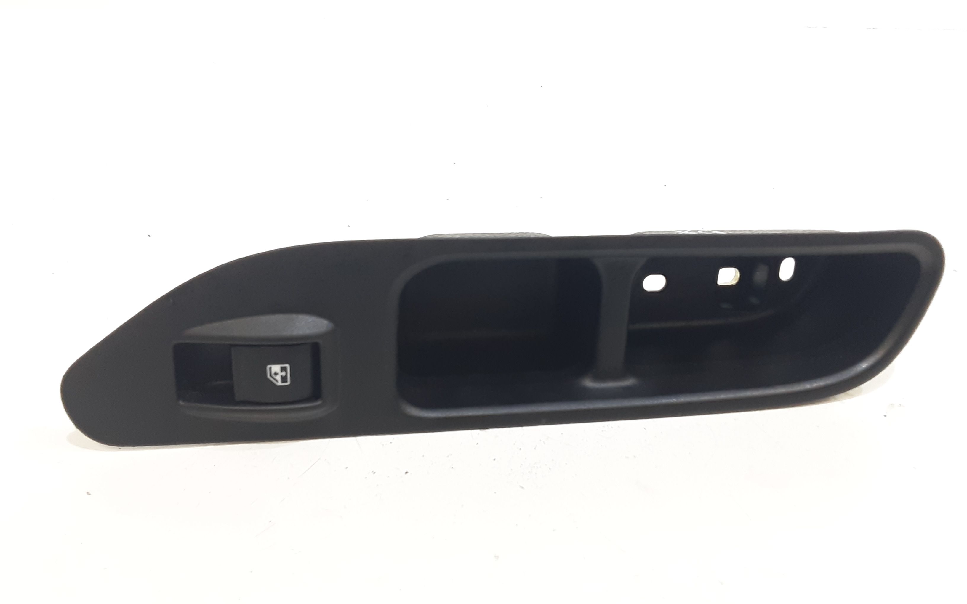 Pulsante FIAT  Tipo berlina 5p