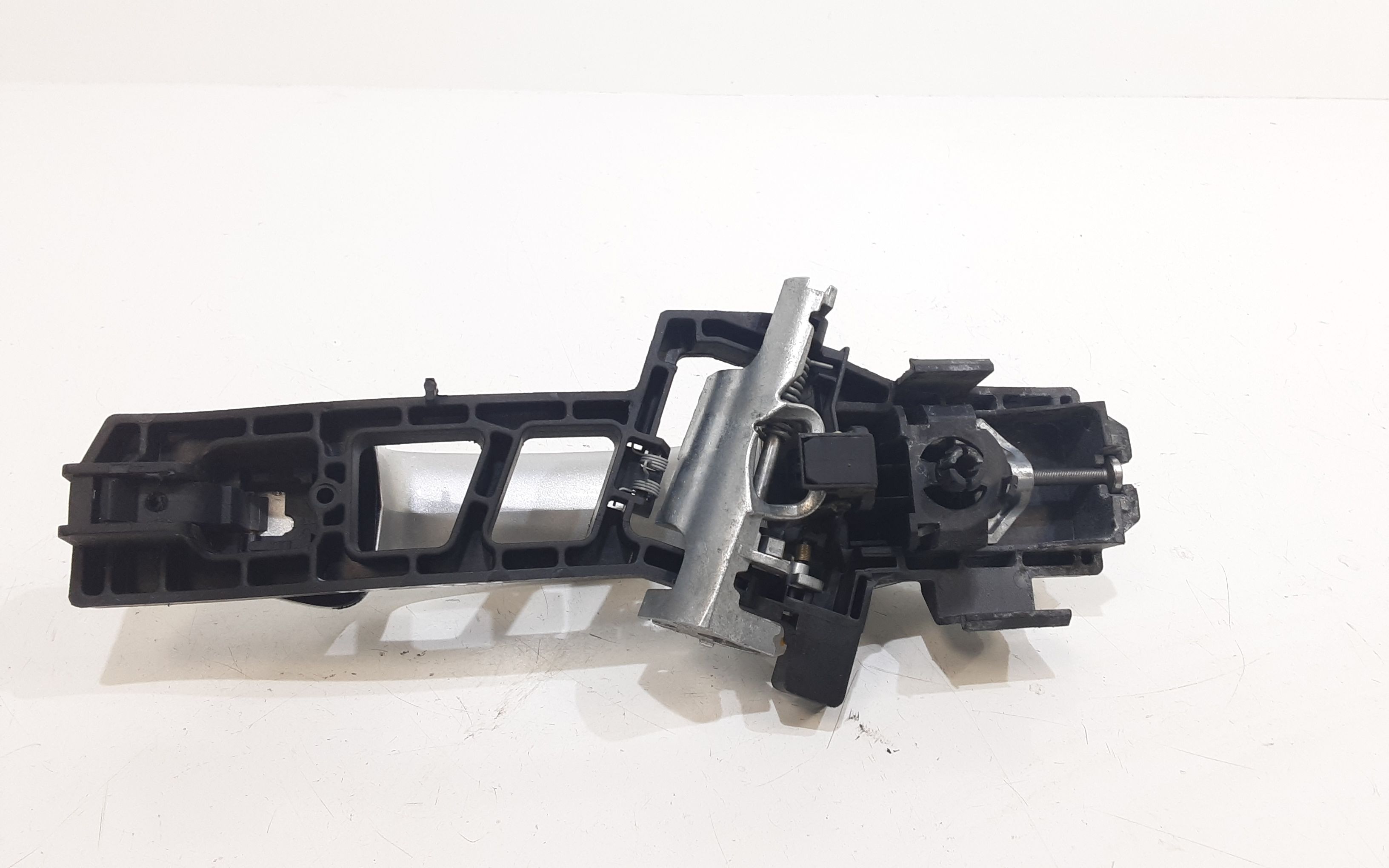 Maniglia esterna Posteriore Sinistra FORD Fiesta 6 Serie Restyling