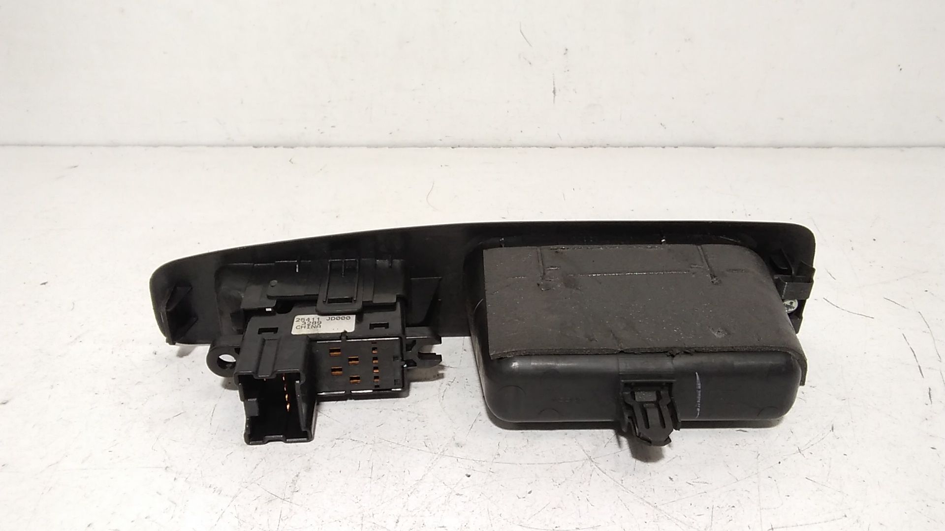 Pulsantiera Posteriore Destra NISSAN Qashqai 2 Serie