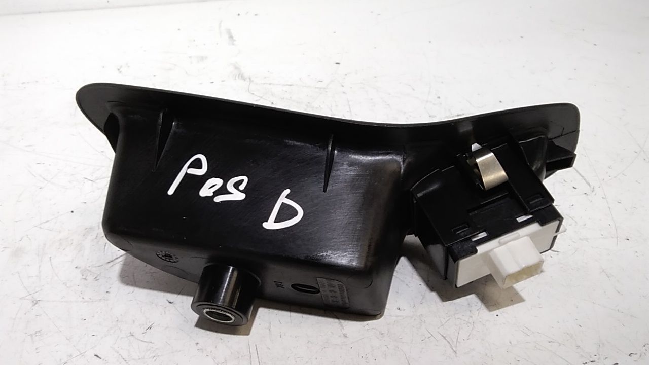 Pulsantiera Posteriore Destra FIAT 500 X Serie (15>)