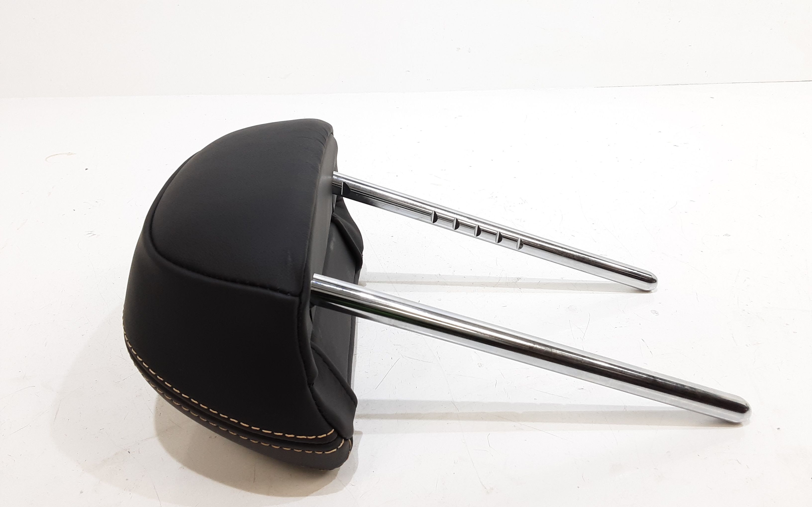 Poggiatesta posteriore DX passeggero BMW X3 Serie M COMPETITION (510CV) (G01,F97) (3.2019>)