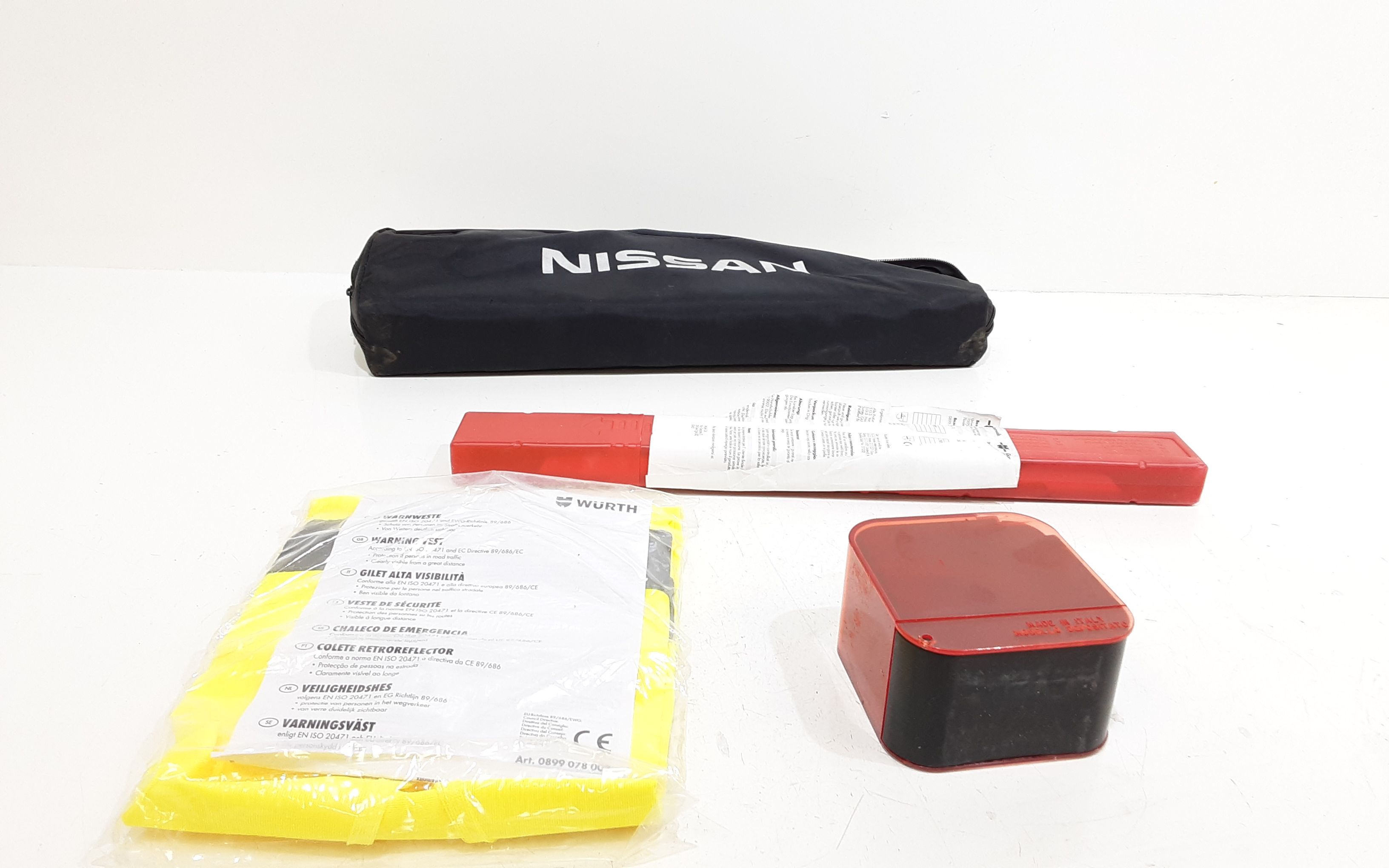 kit triangolo emergenza NISSAN Micra Serie (K14) (17>)