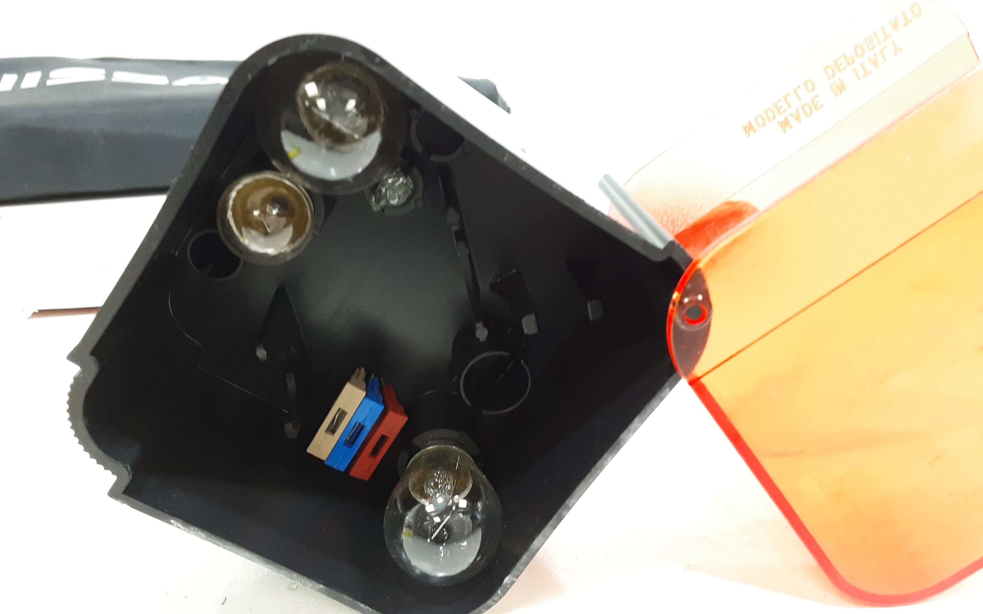 kit triangolo emergenza NISSAN Micra Serie (K14) (17>)