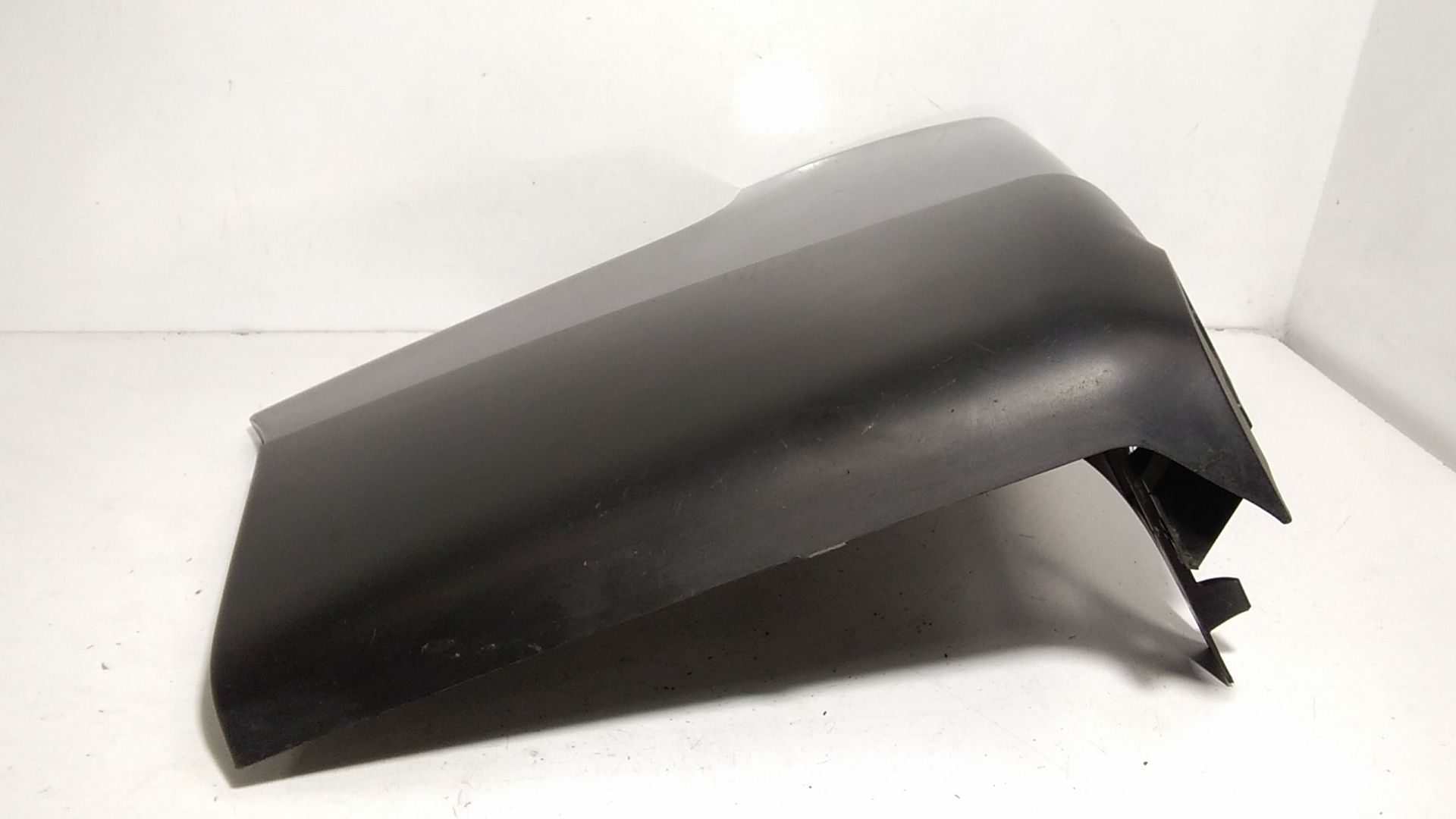 Cantonale paraurti post. SX  guida RENAULT Trafic Serie