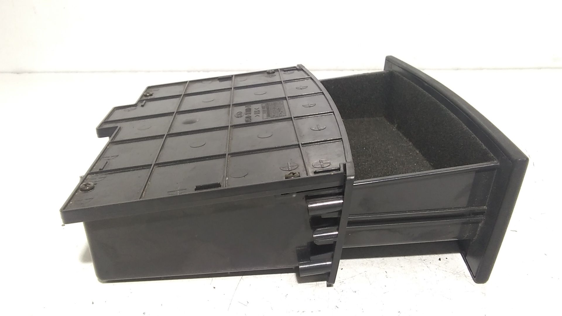 Cassetto porta oggetti superiore centrale cruscotto KIA Sorento 1 Serie