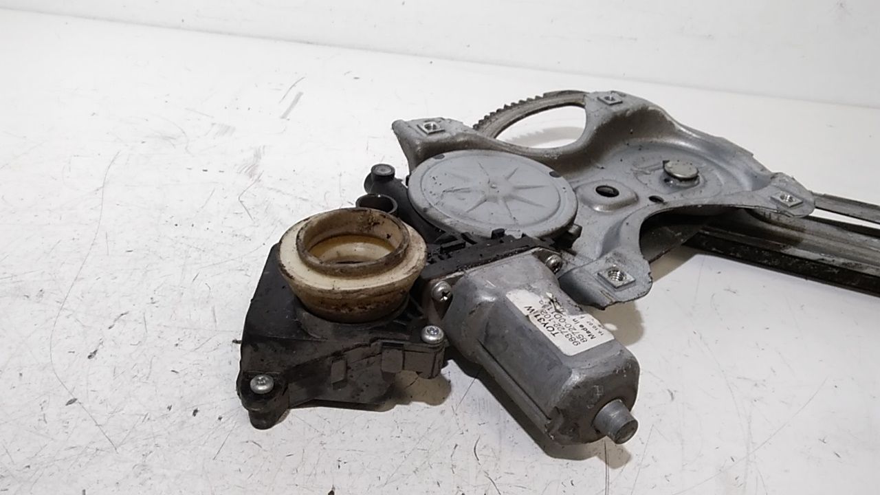 Cremagliera anteriore sinistra Guida TOYOTA Yaris 3 Serie