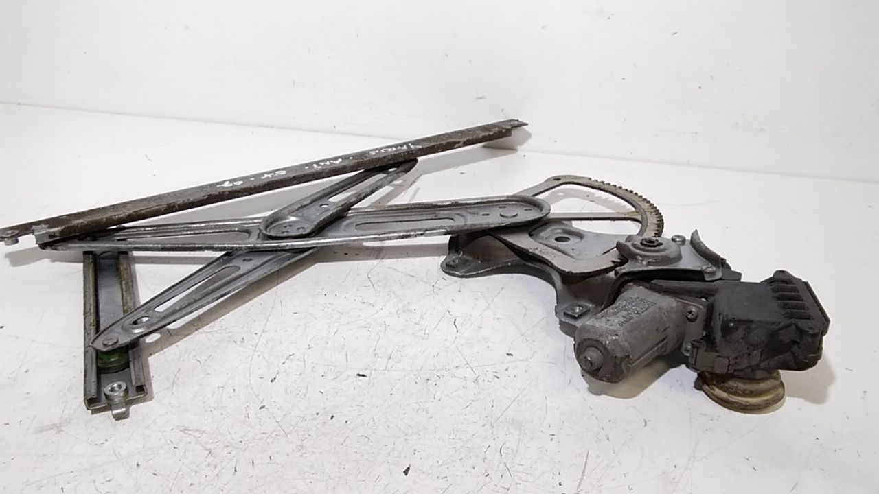 Cremagliera anteriore sinistra Guida TOYOTA Yaris 3 Serie