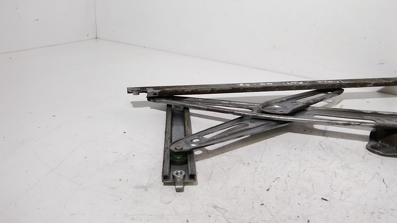 Cremagliera anteriore sinistra Guida TOYOTA Yaris 3 Serie