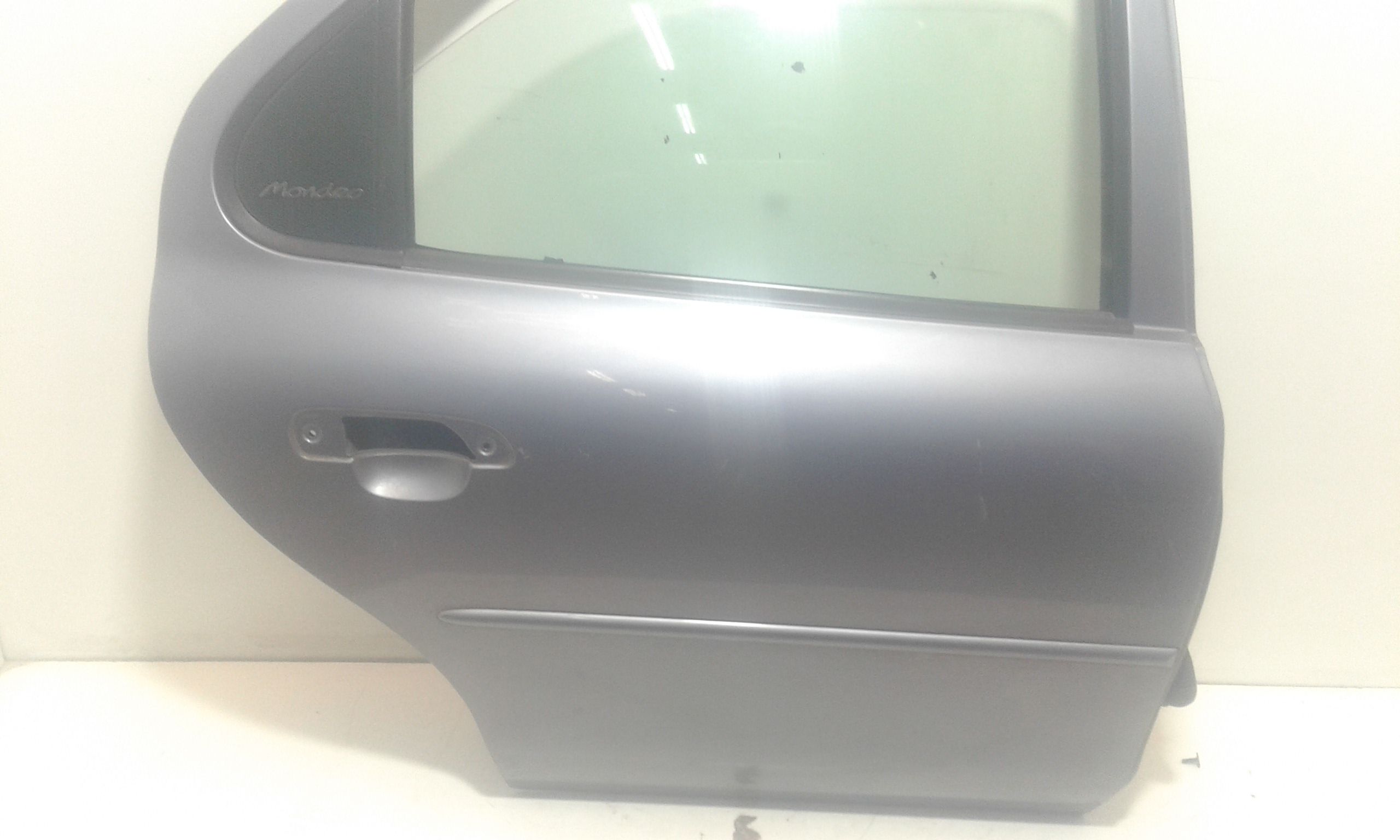 Portiera Posteriore Destra FORD Mondeo Berlina 2 Serie