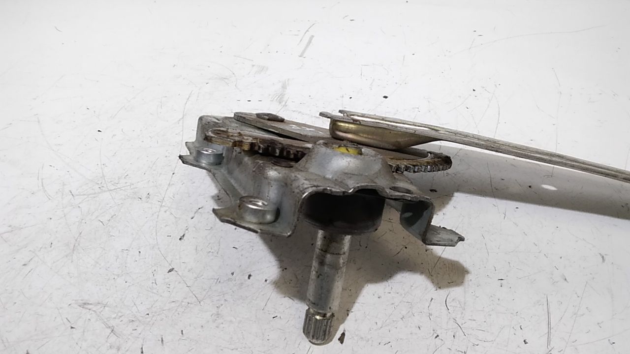 Cremagliera posteriore sinistra guida TOYOTA Yaris 2 Serie