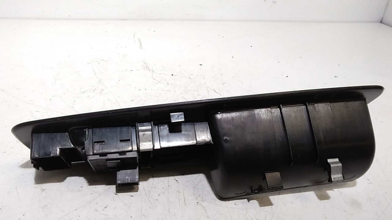 Pulsantiera anteriore sinistra Guida VOLKSWAGEN Polo 4 Serie