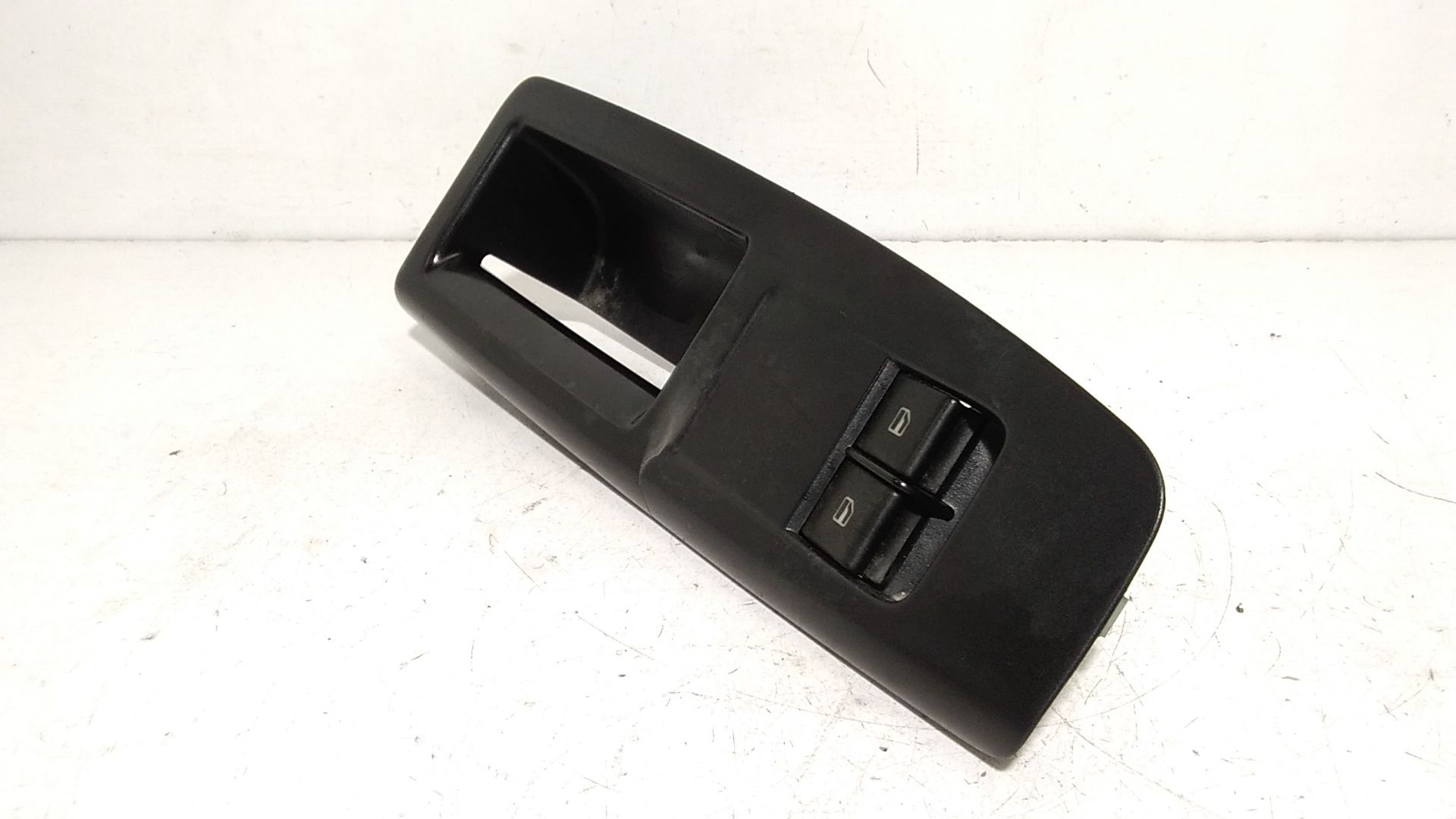 Pulsantiera anteriore sinistra Guida VOLKSWAGEN Polo 4 Serie