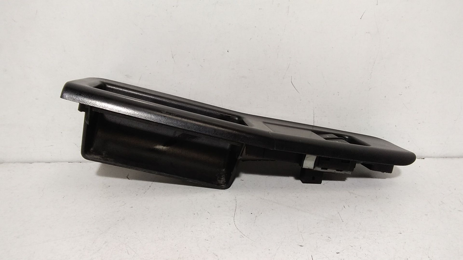 Pulsantiera anteriore sinistra Guida VOLKSWAGEN Polo 4 Serie