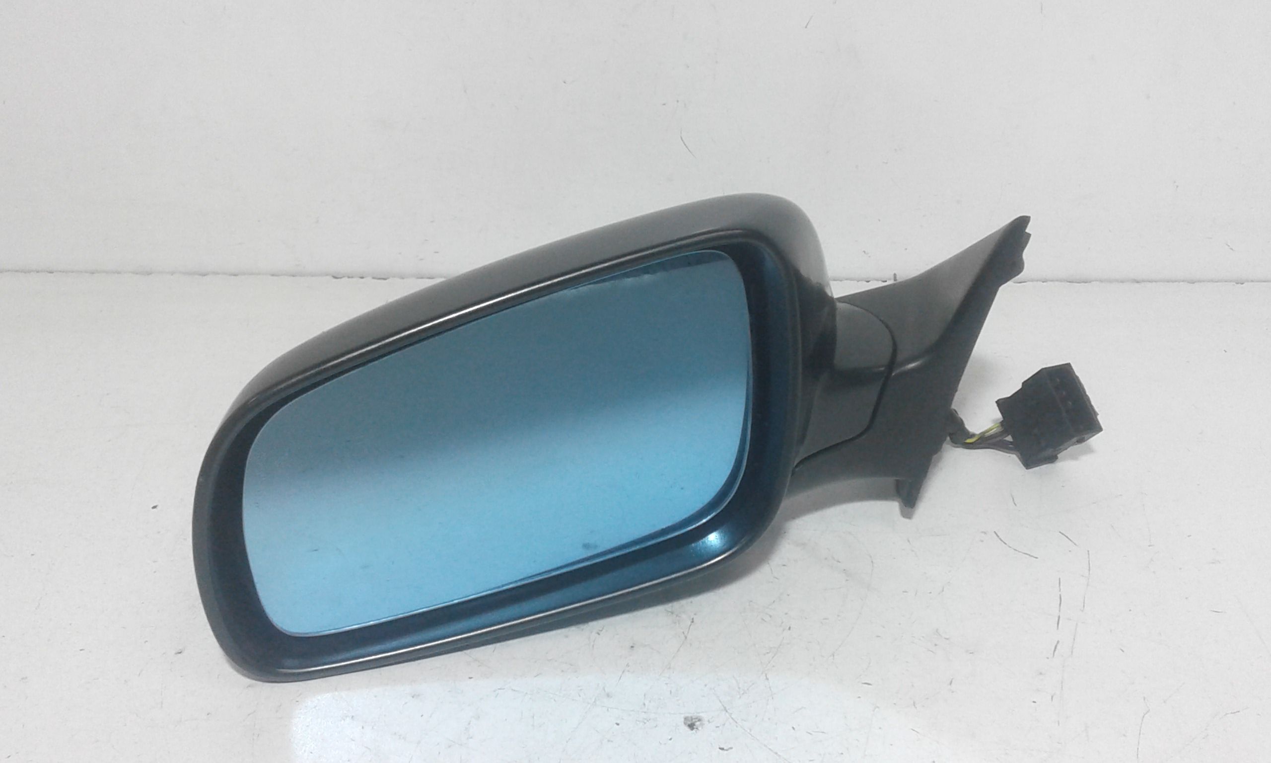 Specchietto Retrovisore Sinistro AUDI A3 Serie (8L)