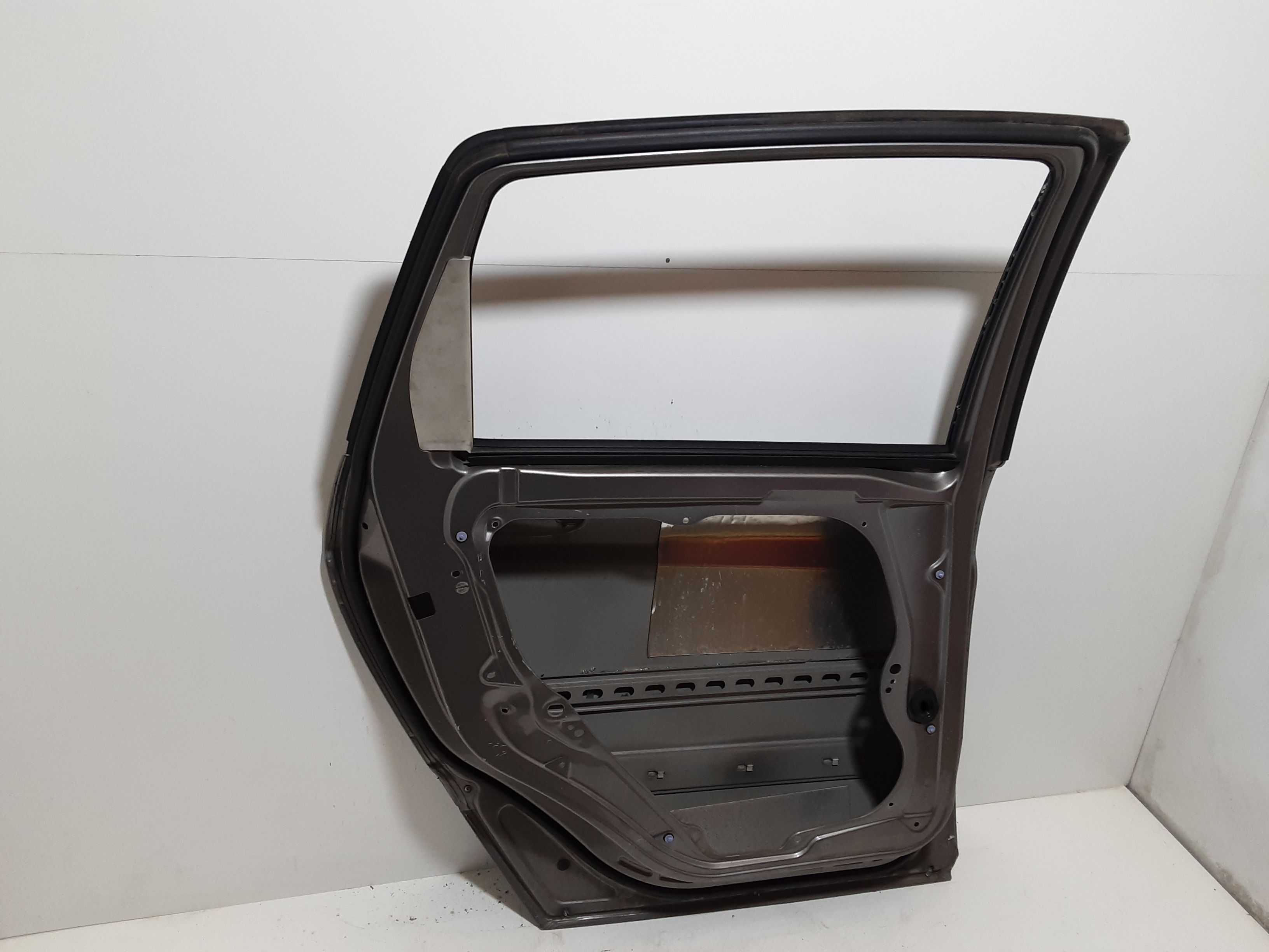 Portiera Posteriore Sinistra MERCEDES Classe B W245 1 Serie