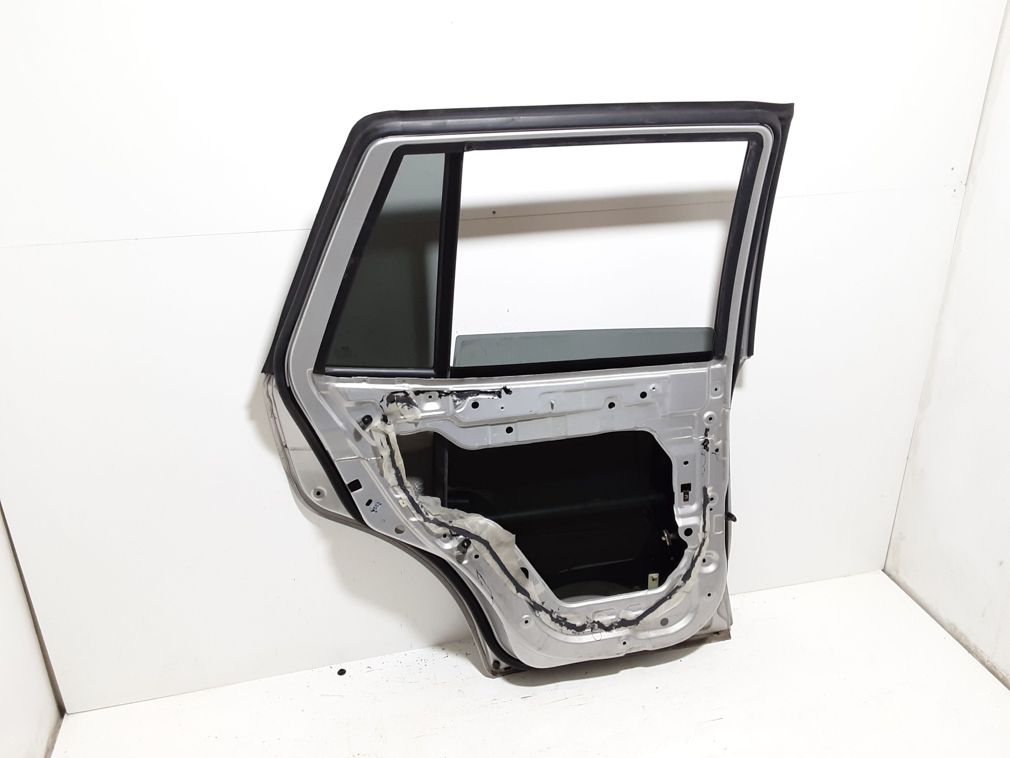 Portiera Posteriore Sinistra HYUNDAI Santa Fe 1 Serie