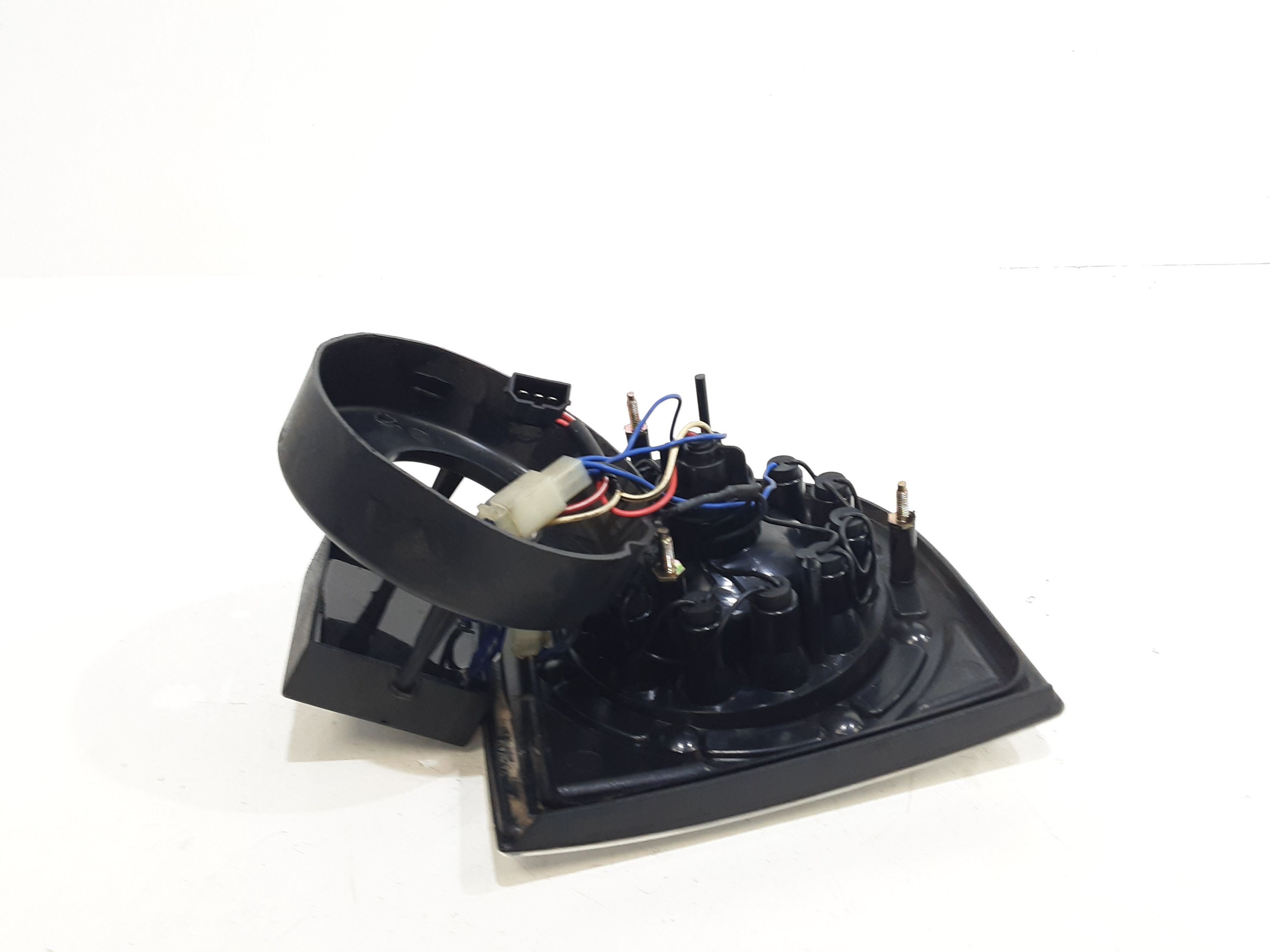 Stop Posteriore Destro Integrato nel Portello SEAT Leon 1 Serie