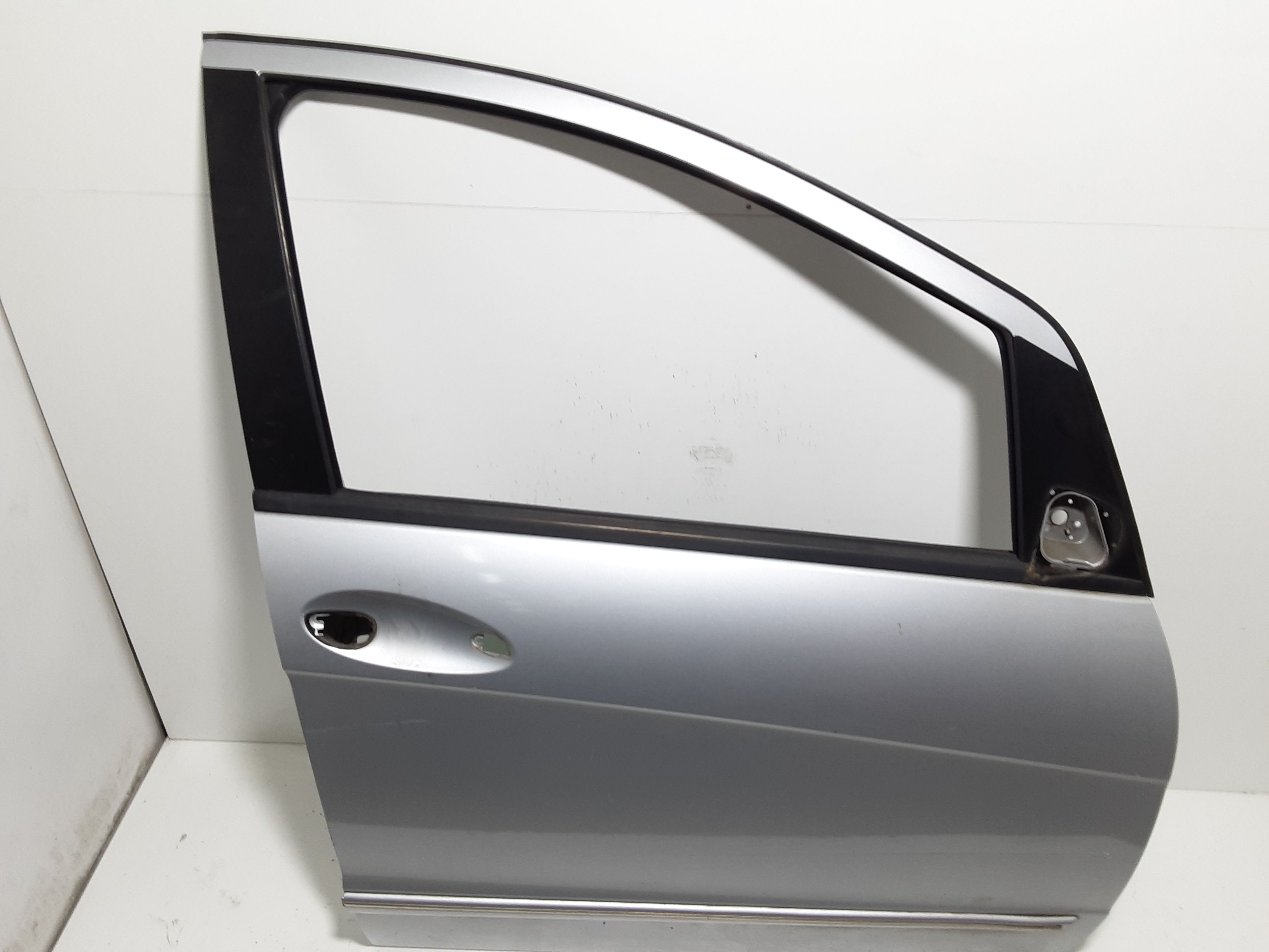 Portiera anteriore Destra MERCEDES Classe A W169 3 Serie