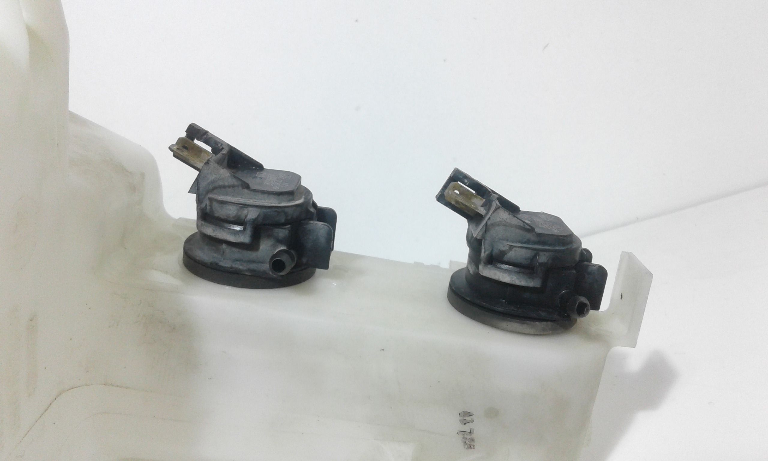 Vaschetta Tergi ant DAIHATSU Sirion 2 Serie