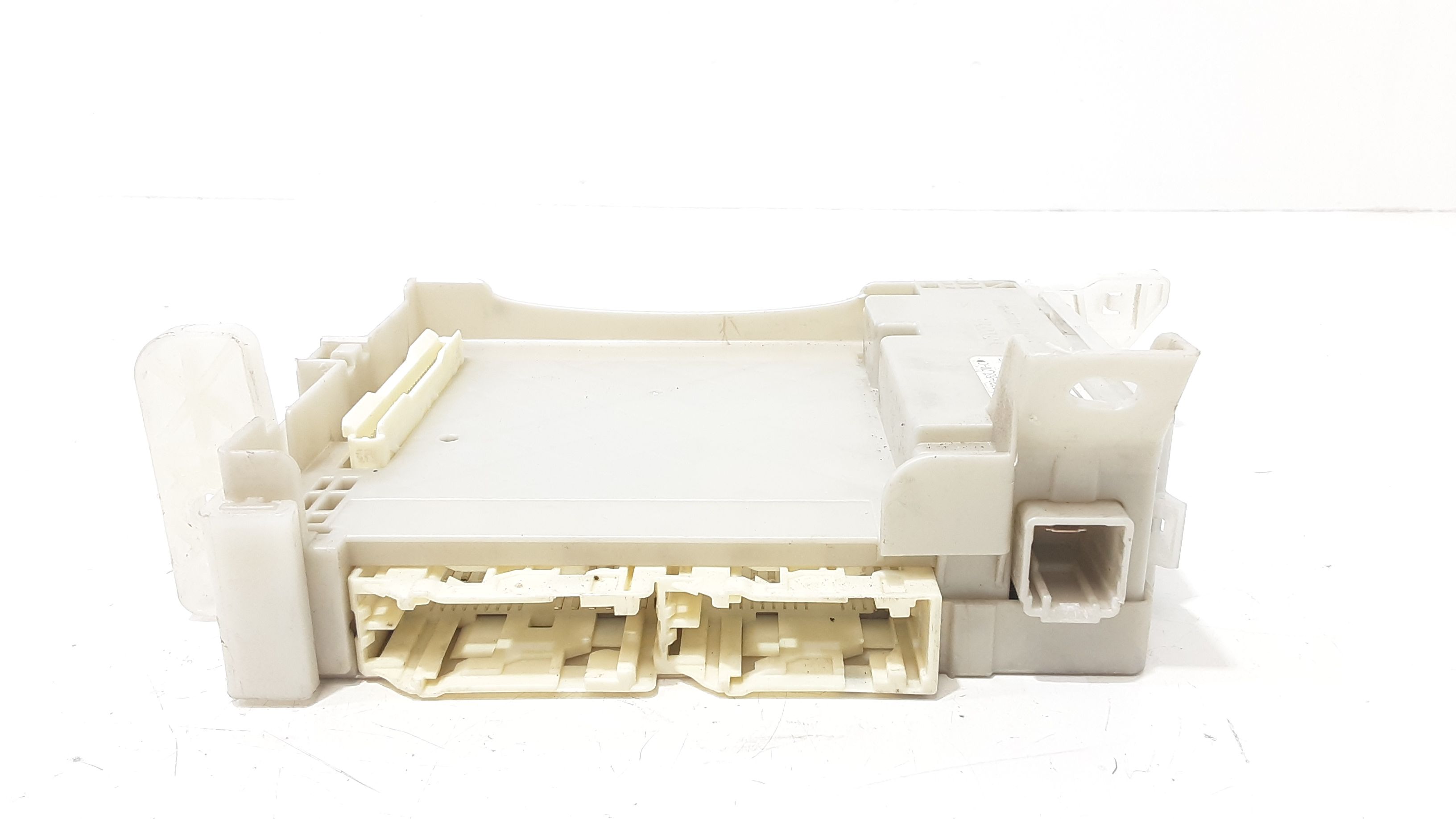 Centralina porta fusibili TOYOTA Verso S  (P120) (10>16)