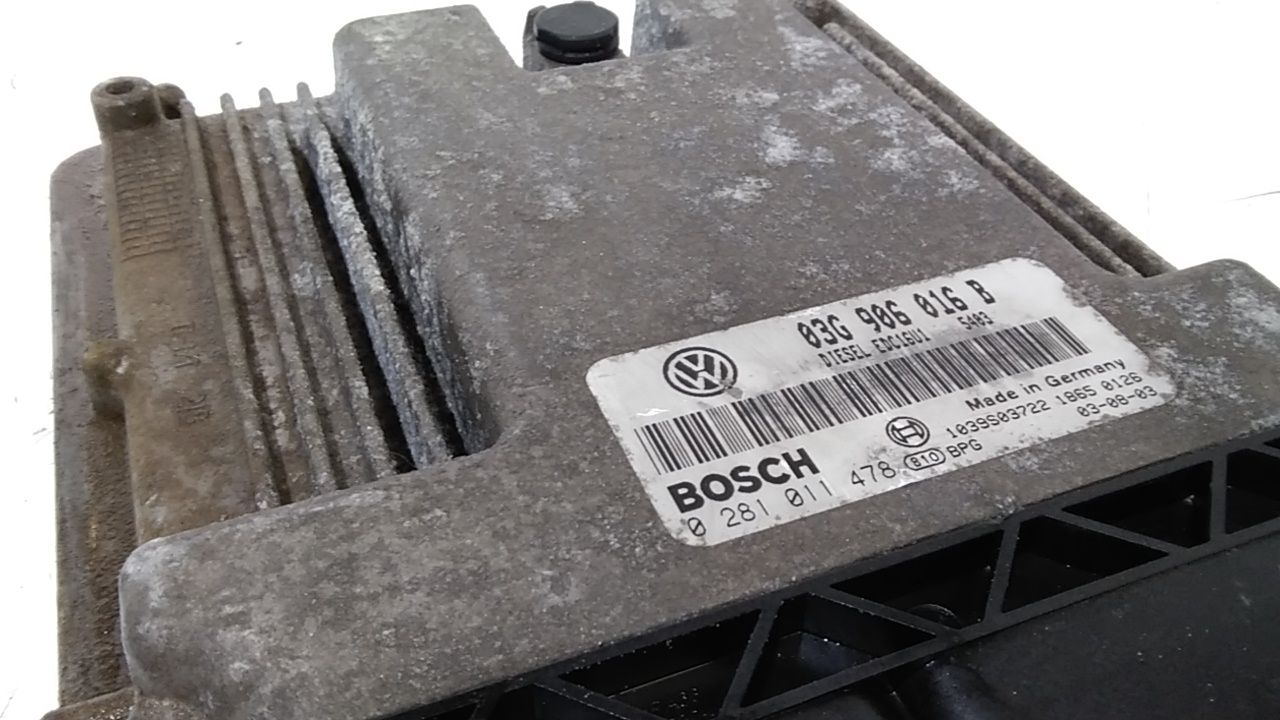 Centralina motore VOLKSWAGEN Golf 5 Berlina (03>08)