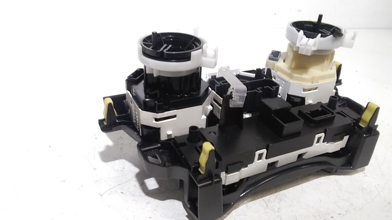 Comandi Clima TOYOTA Verso S  (P120) (10>16)