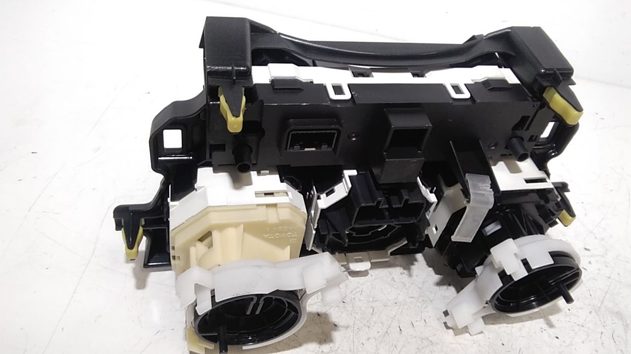 Comandi Clima TOYOTA Verso S  (P120) (10>16)