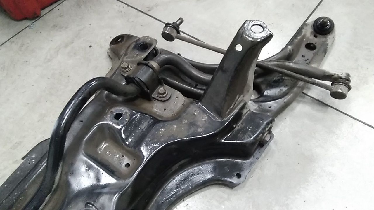 Scatola dello sterzo TOYOTA Verso S  (P120) (10>16)