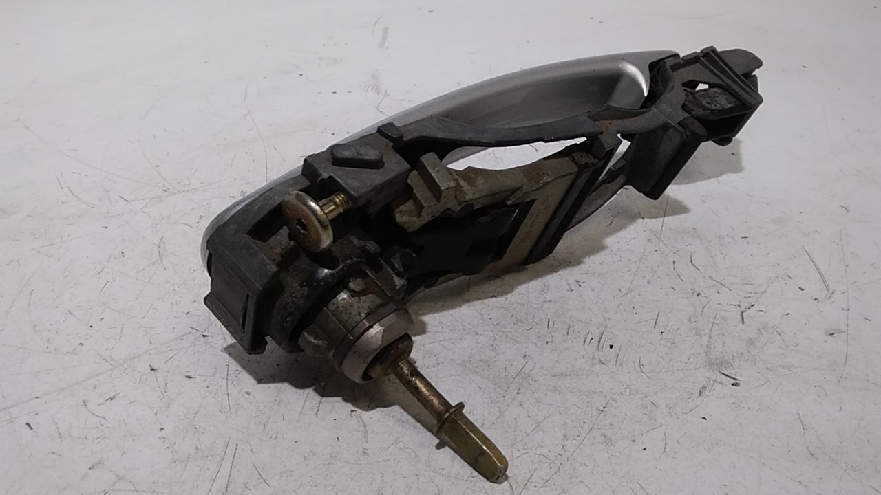 Maniglia esterna Anteriore Sinistra VOLKSWAGEN Polo 4 Serie