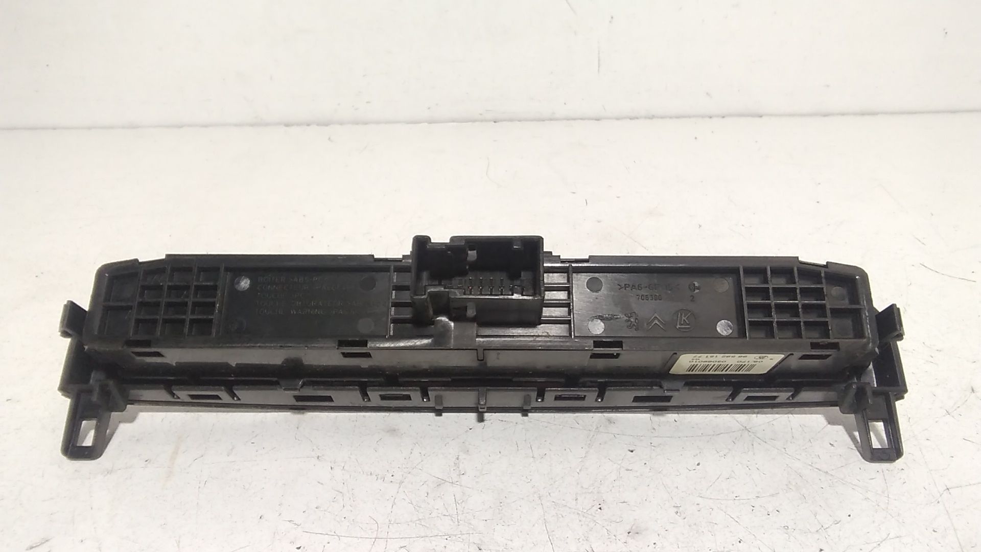 Pulsante luci di emergenza PEUGEOT 308 1 Serie