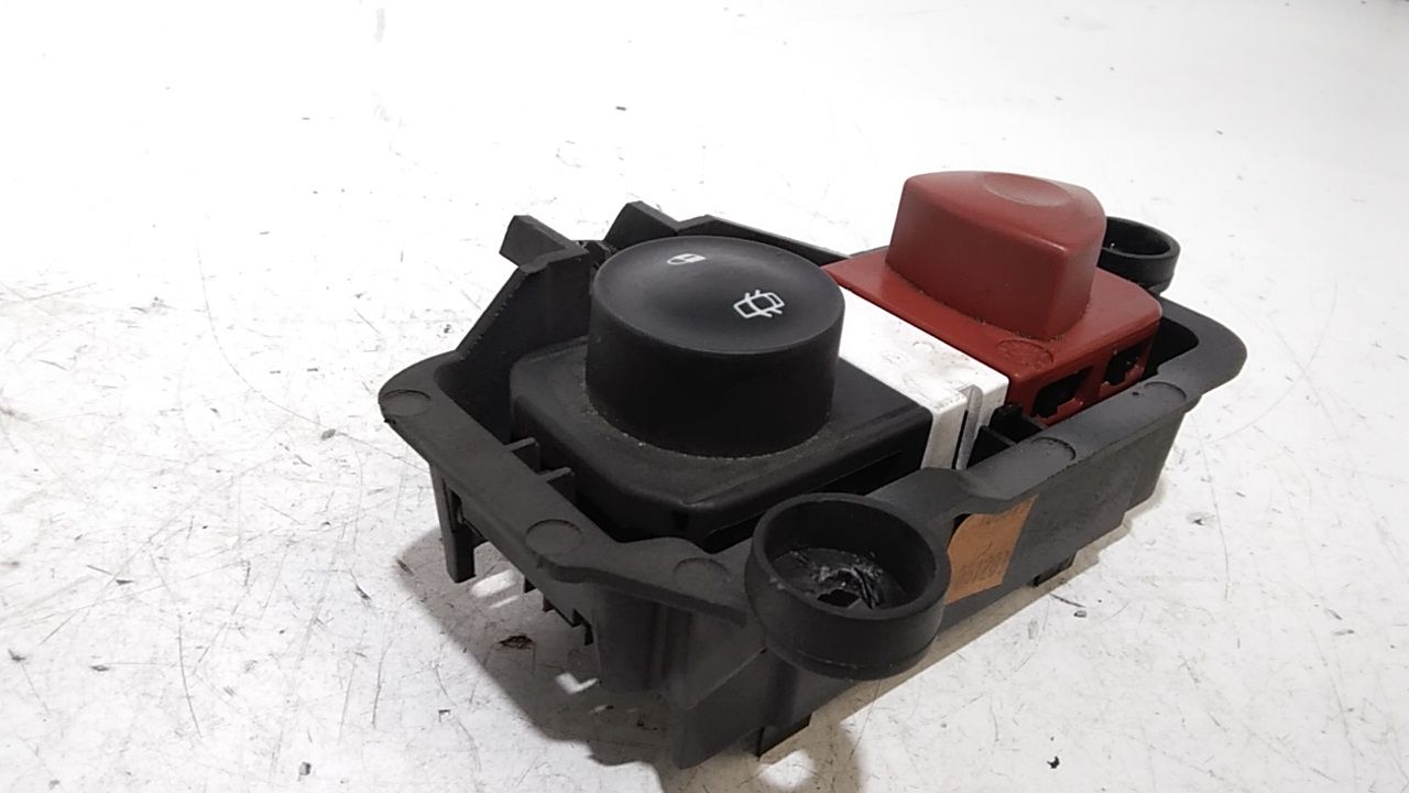 Pulsante luci di emergenza RENAULT Megane ll Serie (06>08)