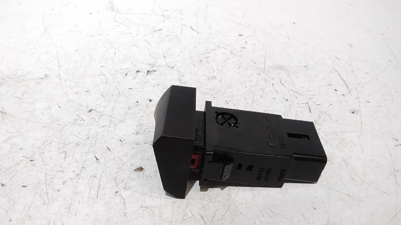Pulsante luci di emergenza HYUNDAI Santa Fe 2 Serie