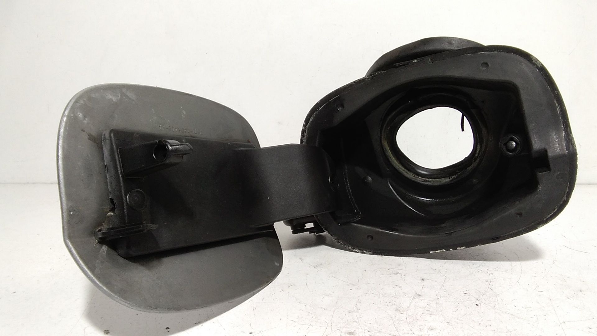 Sportellino Carburante FORD Mondeo Berlina 6 Serie