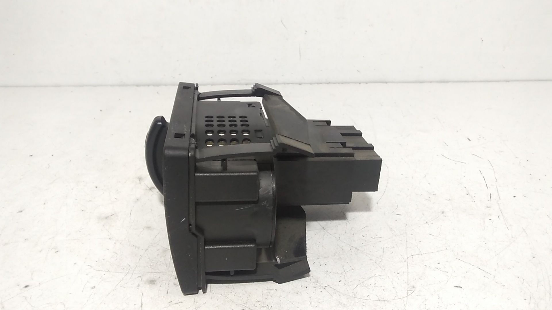 Interruttore comando luci FORD C - Max Serie (07>10)