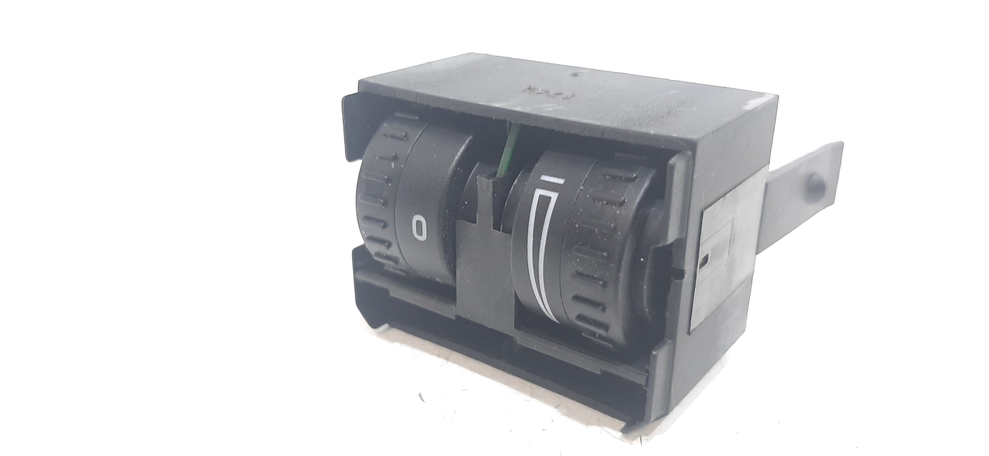 Interruttore comando luci VOLKSWAGEN Caddy 4 Serie