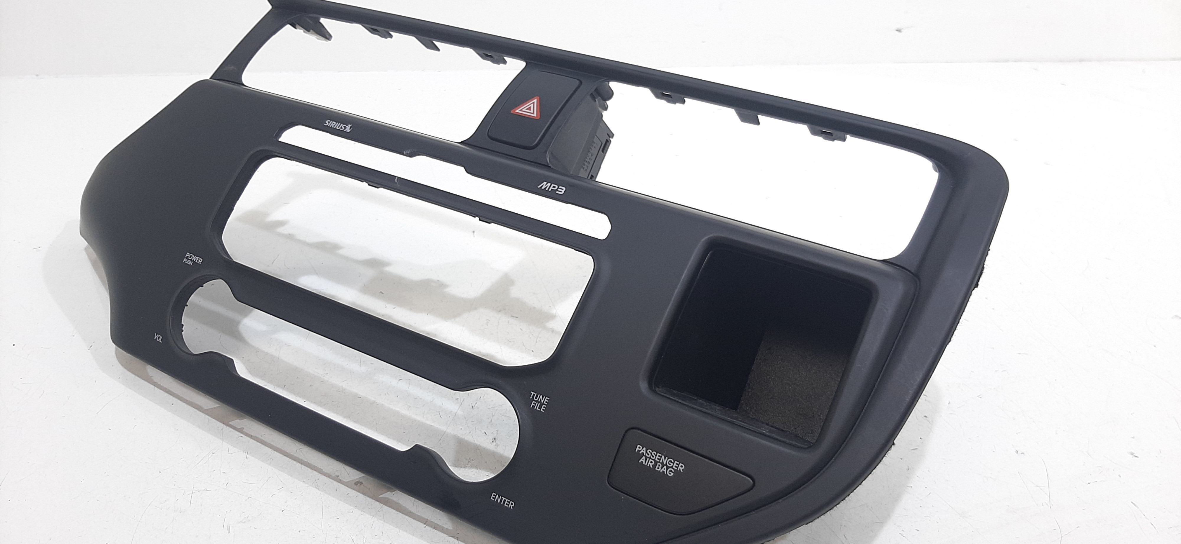 Modanatura Centrale Cruscotto KIA Rio 4 Serie