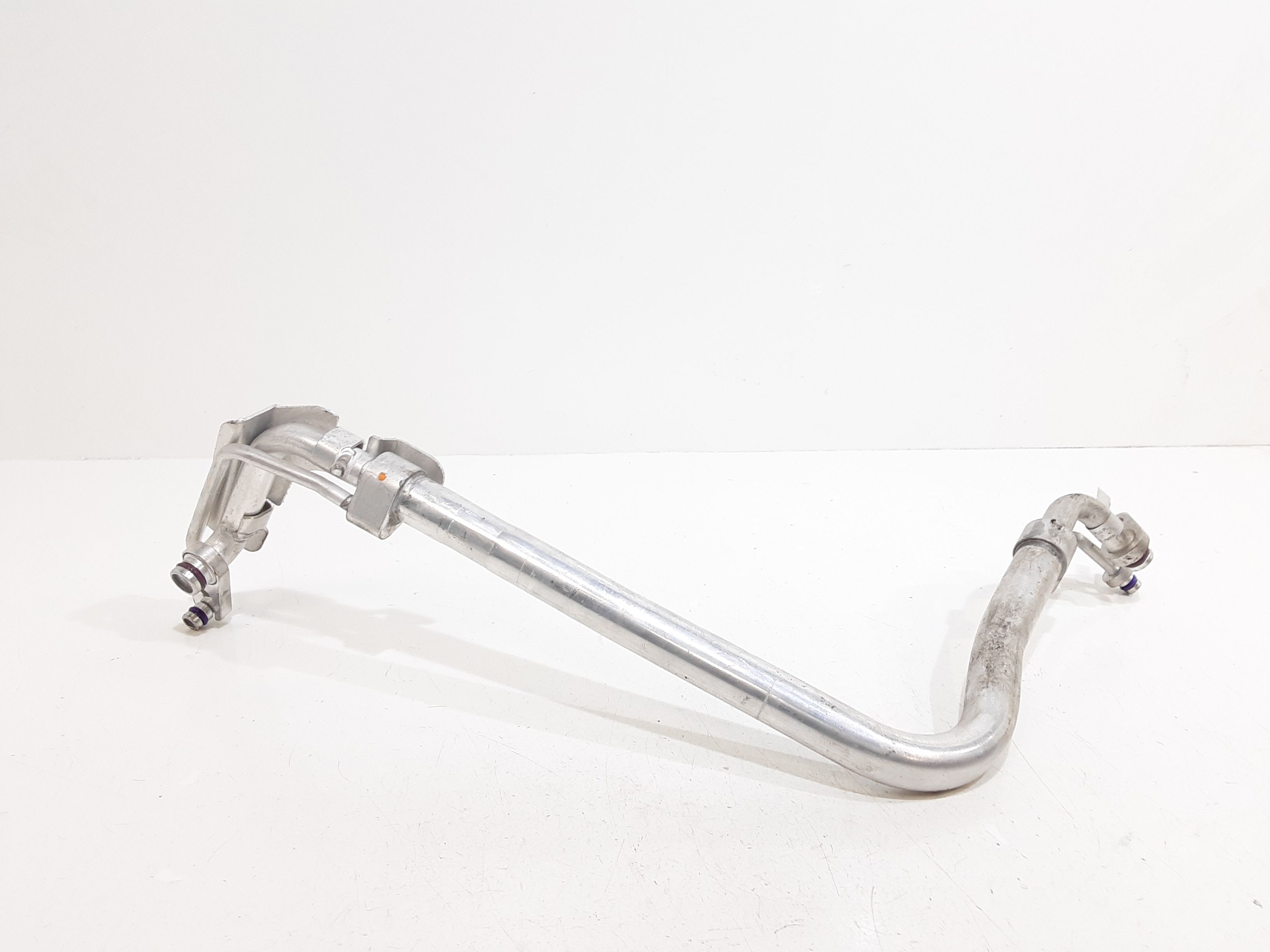 Tubi A/C VOLKSWAGEN Tiguan Serie