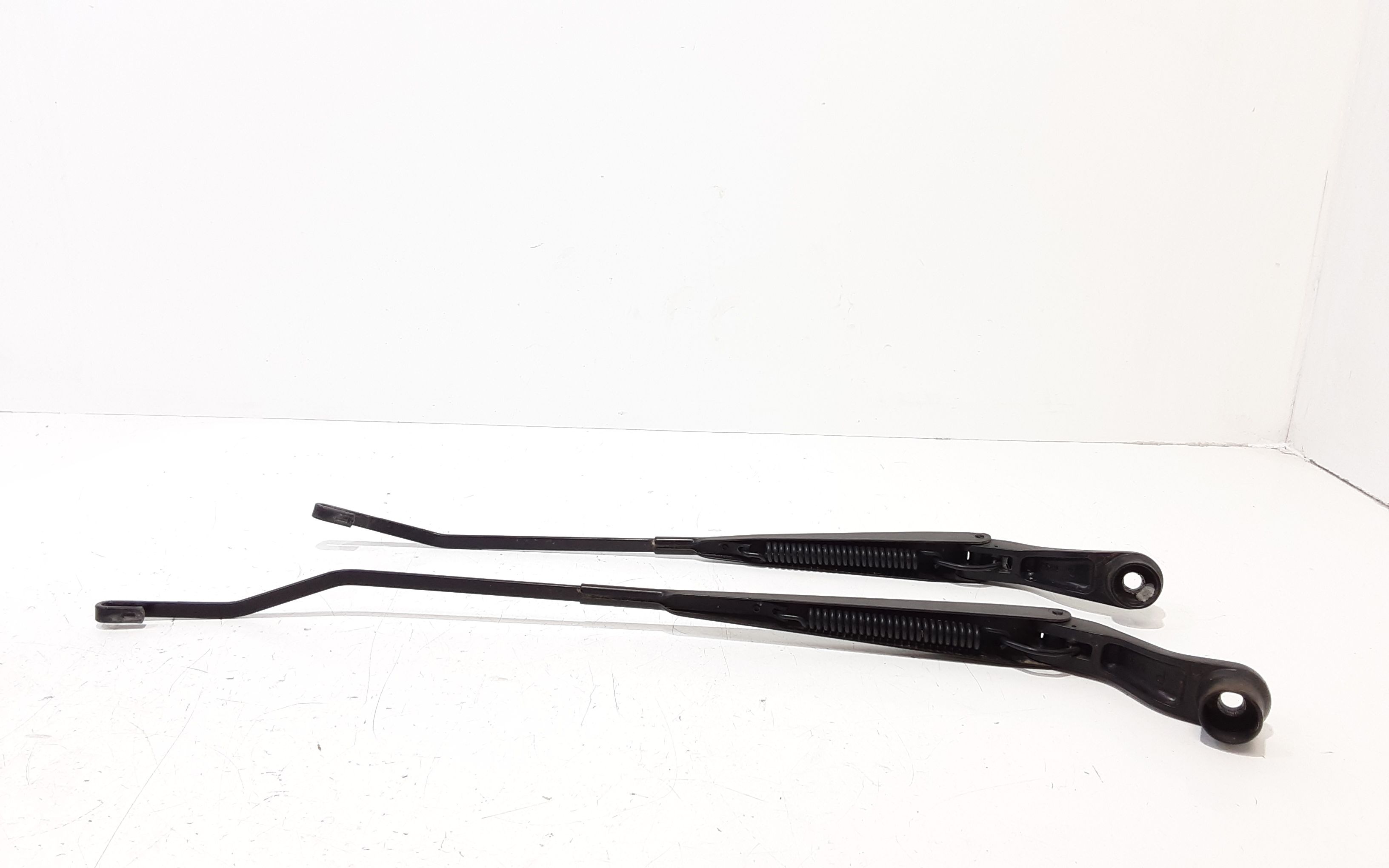 Bracci Tergi ant. DODGE Caliber 1 Serie