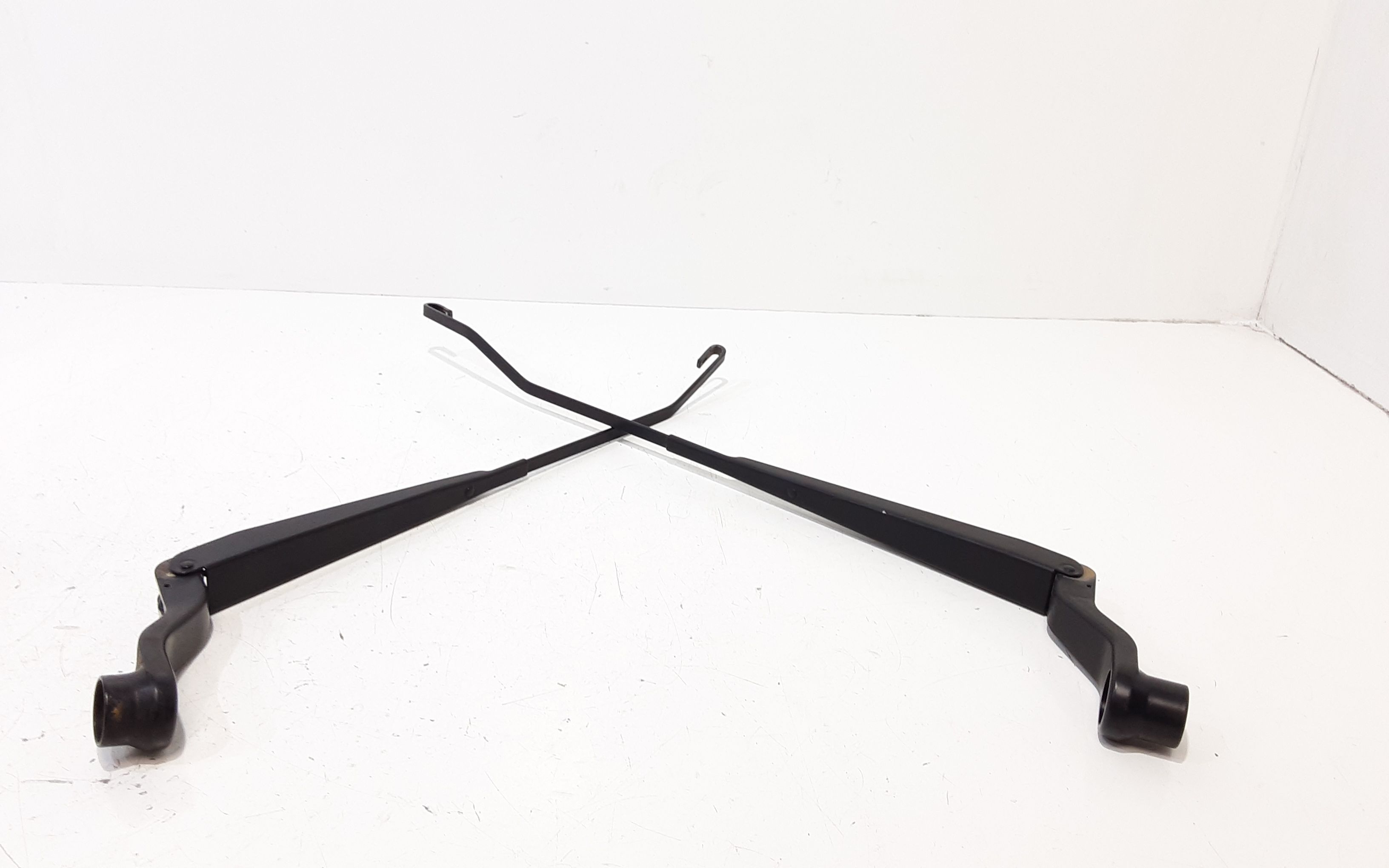 Bracci Tergi ant. DODGE Caliber 1 Serie