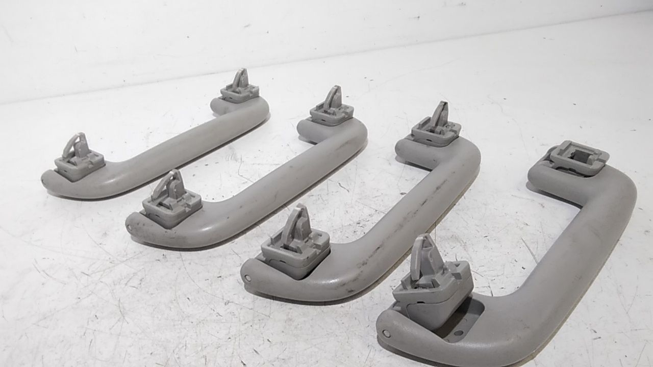 Maniglie Tetto TOYOTA Verso S  (P120) (10>16)