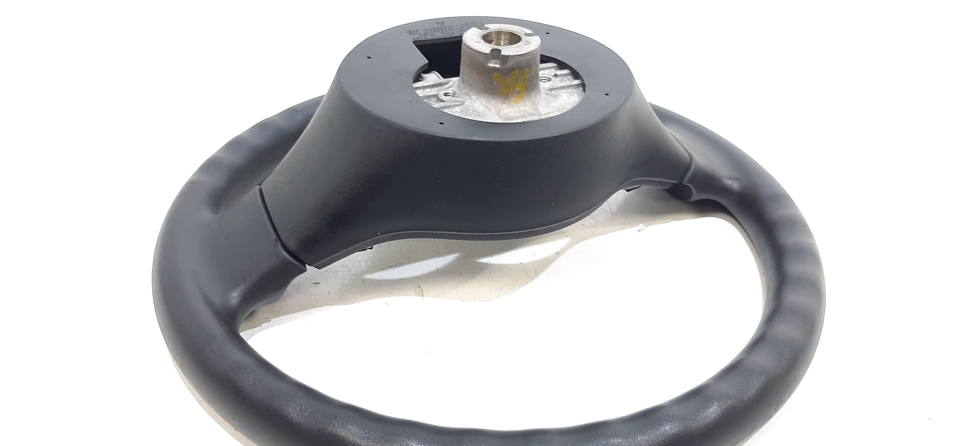 Volante MITSUBISHI Colt Serie 3P (CZ)