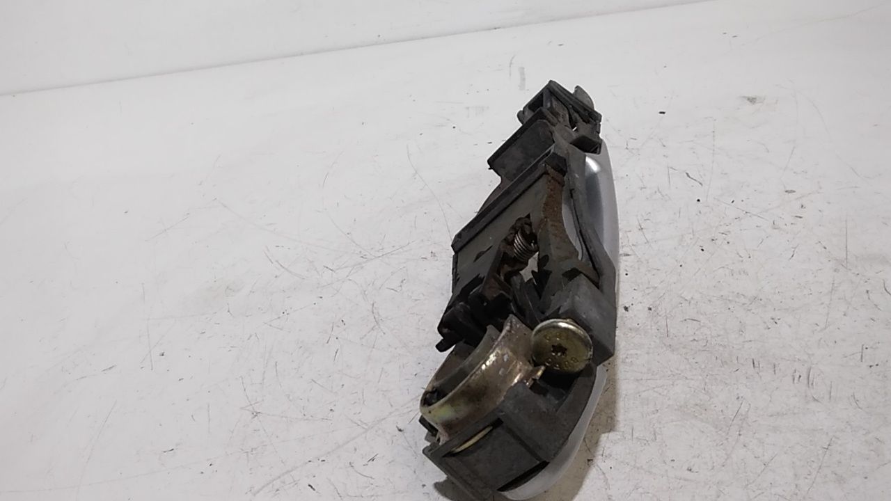 Maniglia esterna Posteriore Sinistra VOLKSWAGEN Polo 4 Serie