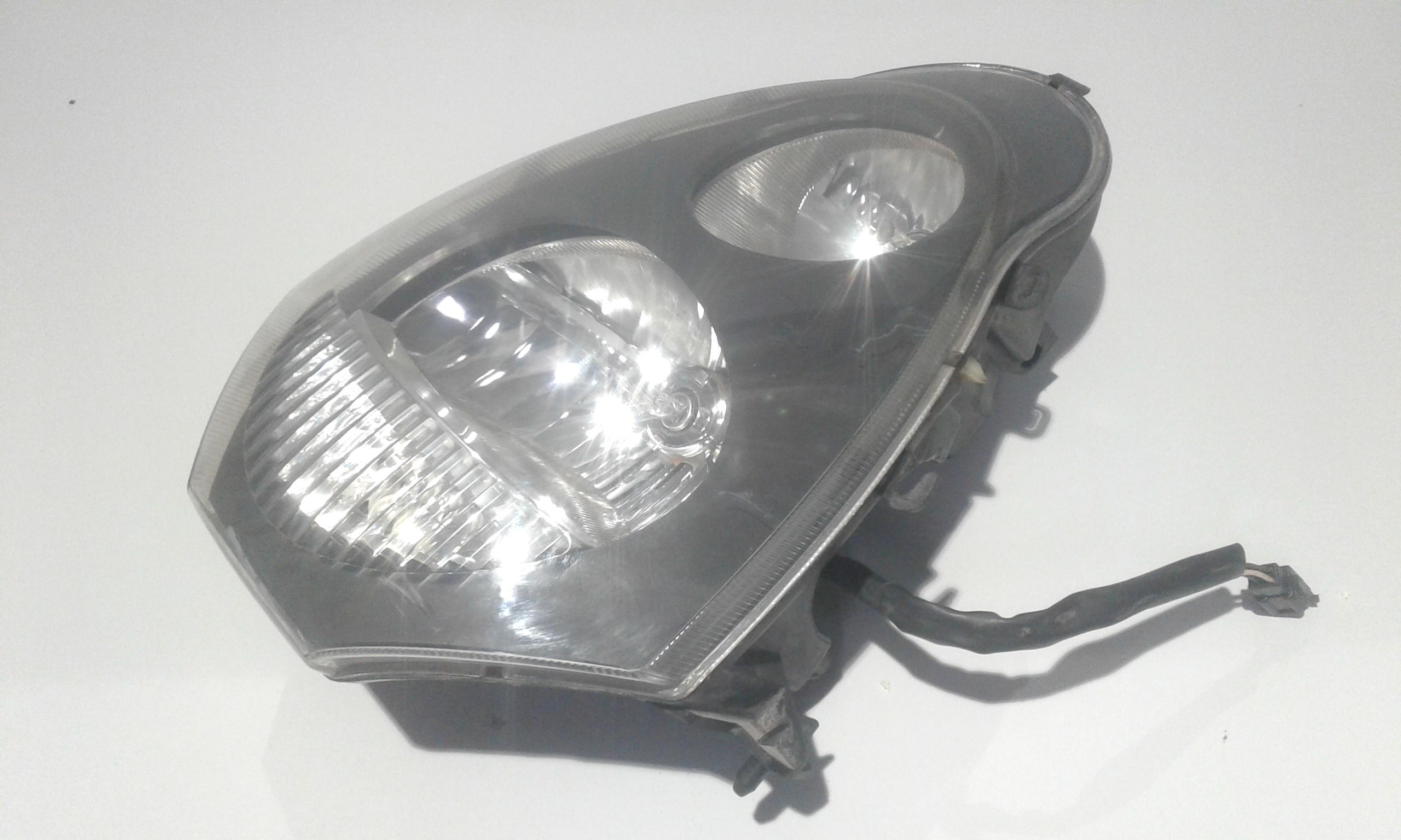 Faro anteriore HONDA @ 150cc